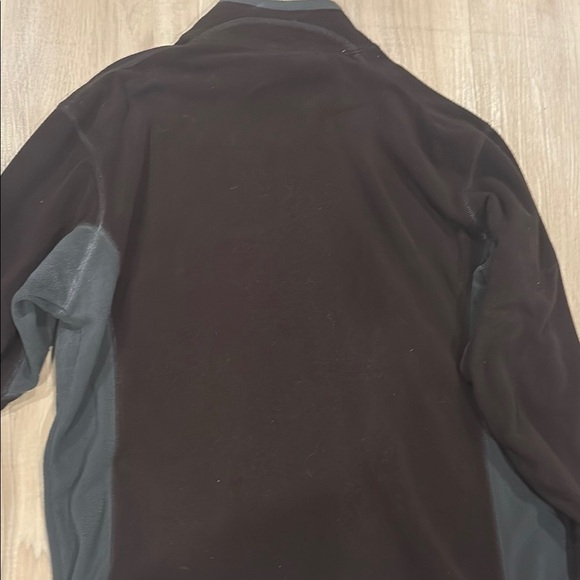 Columbia Black and Gray Zip Up Sweater - Picture 9 of 9